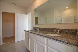 2822 Ivy Lk Ct, Lakeland, FL 33811 - Photo 15