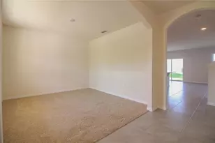 2822 Ivy Lk Ct, Lakeland, FL 33811 - Photo 3