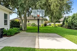 925 Ashton Oaks Cir, Lakeland, FL 33813 - Photo 73