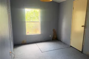 12909 Darla Dr, Riverview, FL 33579 - Photo 11