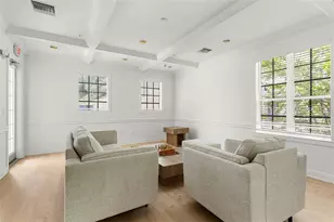 5222 Hampton Beach Pl, Tampa, FL 33609 - Photo 17
