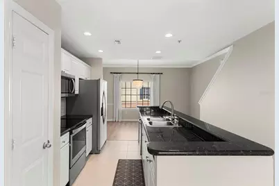 5222 Hampton Beach Place, Tampa, FL 33609 - Photo 11