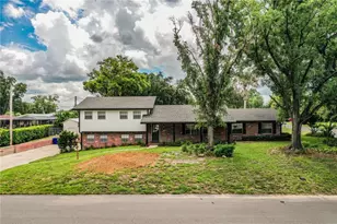 4504 Mt View Dr, Lakeland, FL 33813 - Photo 3