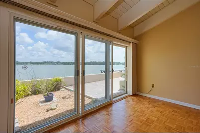 9 Casa Loma Way #9, Lakeland, FL 33813 - Photo 9