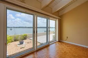 9 Casa Loma Way, Lakeland, FL 33813 - Photo 9
