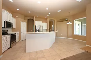 2618 High Ridge Dr, Lakeland, FL 33812 - Photo 9