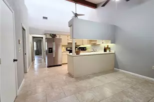104 Mayfair Pl SW, Winter Haven, FL 33880 - Photo 5