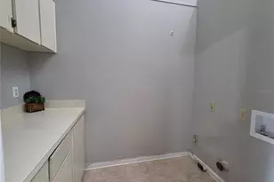 104 Mayfair Pl SW, Winter Haven, FL 33880 - Photo 11