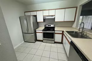 6411 Cypressdale Dr, Riverview, FL 33578 - Photo 3