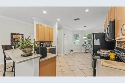 2305 Frankfort Street, Winter Haven, FL 33881 - Photo 5