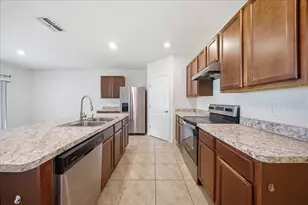 750 Lafayette Ln, Haines City, FL 33844 - Photo 7