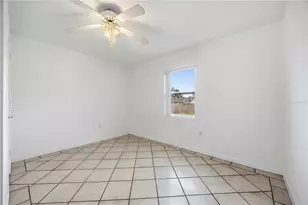 3615 Willow Wisp Dr S, Lakeland, FL 33810 - Photo 7