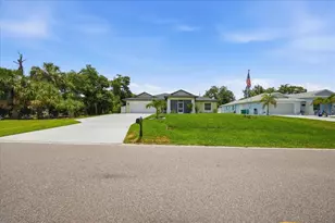 17432 Shirley Ave, Port Charlotte, FL 33948 - Photo 7