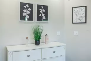 5864 Manchester Dr W, Lakeland, FL 33810 - Photo 33