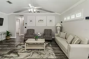 5864 Manchester Dr W, Lakeland, FL 33810 - Photo 5