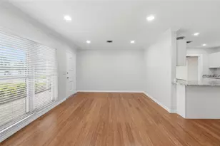 1475 S Lake Howard Dr, Winter Haven, FL 33880 - Photo 13