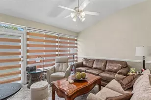 6838 Shimmering Dr, Lakeland, FL 33813 - Photo 19