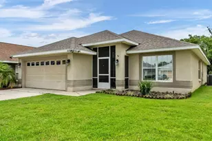 6838 Shimmering Dr, Lakeland, FL 33813 - Photo 3