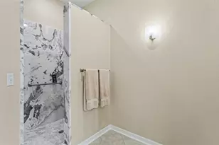 6838 Shimmering Dr, Lakeland, FL 33813 - Photo 13