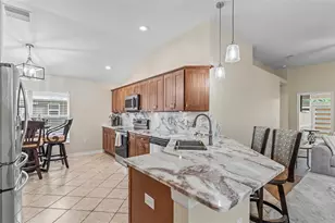 6838 Shimmering Dr, Lakeland, FL 33813 - Photo 3