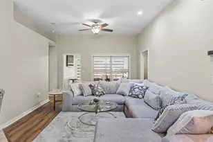 6838 Shimmering Dr, Lakeland, FL 33813 - Photo 17
