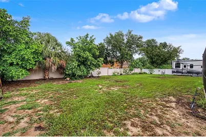 606 Royal Crest Drive, Brandon, FL 33511 - Photo 35