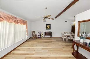 717 Cedar Knoll Dr S, Lakeland, FL 33809 - Photo 7