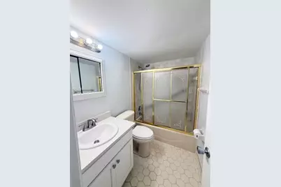 333 Lake Howard Drive NW #211B, Winter Haven, FL 33880 - Photo 15