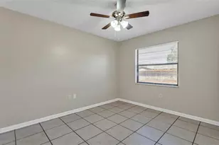 236 Village Crest Ct, Lakeland, FL 33809 - Photo 7
