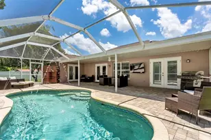 2219 Towering Oaks Cir, Seffner, FL 33584 - Photo 35