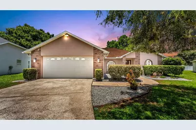 2219 Towering Oaks Circle, Seffner, FL 33584 - Photo 1