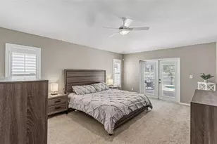 2219 Towering Oaks Cir, Seffner, FL 33584 - Photo 23
