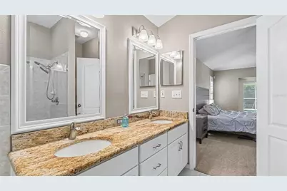 2219 Towering Oaks Circle, Seffner, FL 33584 - Photo 29