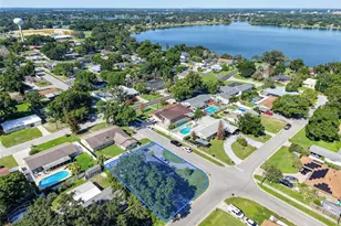 1500 Ave G NE, Winter Haven, FL 33881 - Photo 3