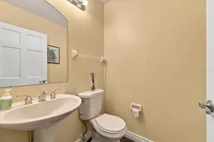 17802 St Lucia Isle Dr, Tampa, FL 33647 - Photo 33