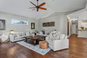 6590 Crescent Lake Dr, Lakeland, FL 33813 - Photo 19