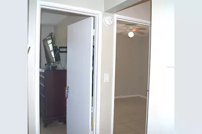 2721 Sunshine Drive N, Lakeland, FL 33801 - Photo 15