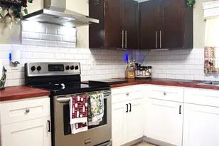 2721 Sunshine Dr N, Lakeland, FL 33801 - Photo 9