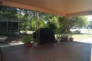 2721 Sunshine Dr N, Lakeland, FL 33801 - Photo 31