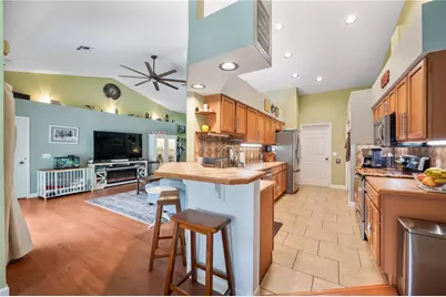 7363 Beaumont Drive, Lakeland, FL 33810 - Photo 11