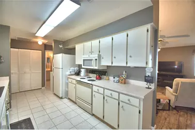 4860 Goldenview Lane, Lakeland, FL 33811 - Photo 15