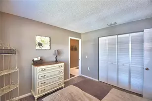 4860 Goldenview Ln, Lakeland, FL 33811 - Photo 37