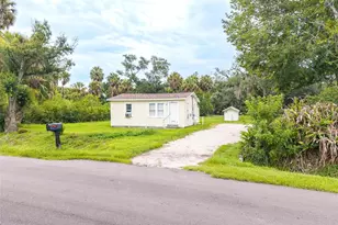 6315 Rhonda Rd, Tampa, FL 33615 - Photo 15
