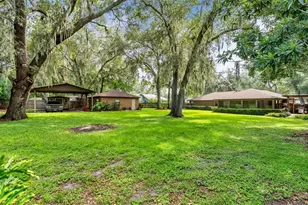 6625 Forestwood Dr W, Lakeland, FL 33811 - Photo 43
