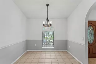 6625 Forestwood Dr W, Lakeland, FL 33811 - Photo 7