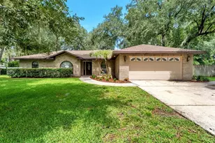 6625 Forestwood Dr W, Lakeland, FL 33811 - Photo 47