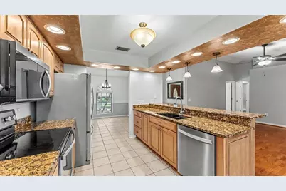 6625 Forestwood Drive W, Lakeland, FL 33811 - Photo 11