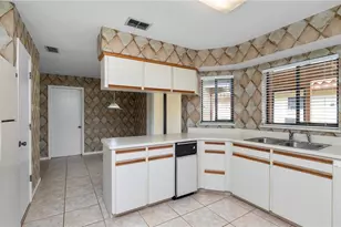1031 Rolling Woods Ln, Lakeland, FL 33813 - Photo 15