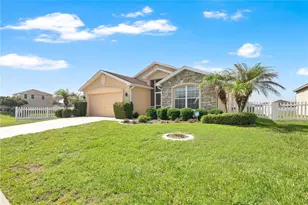 4919 St James Dr, Winter Haven, FL 33881 - Photo 3