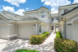 590 Grasslands Village Cir, Lakeland, FL 33803 - Photo 3